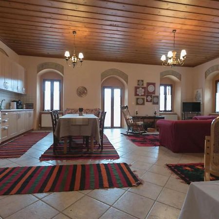 شقة Sophia'S Stone House ديميتسانا المظهر الخارجي الصورة