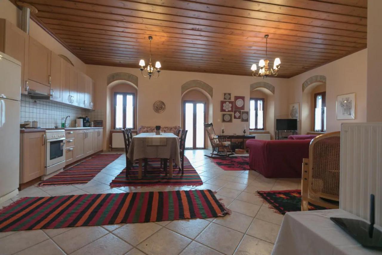 شقة Sophia'S Stone House ديميتسانا المظهر الخارجي الصورة