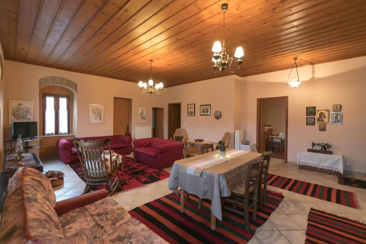 شقة Sophia'S Stone House ديميتسانا المظهر الخارجي الصورة